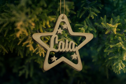 Estrella de Navidad personalizada · Madera